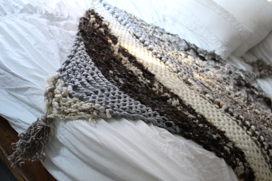 TASSEL Blanket (Free Handspun Knitting Pattern)