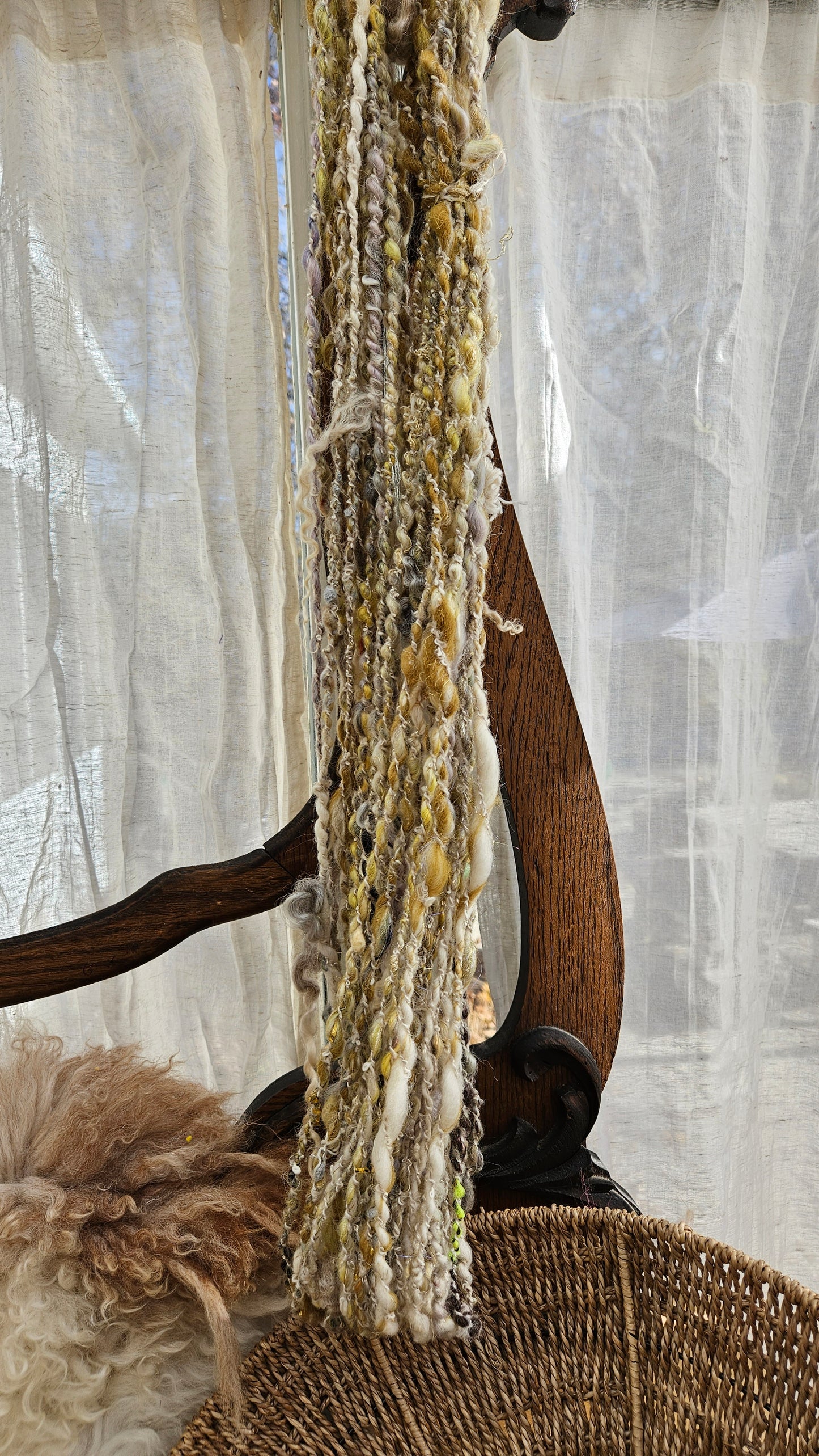 SASSY AUNT MILDRED - Handspun Bulky Wool Textured Art Yarn - 36 Yards 3.3 oz