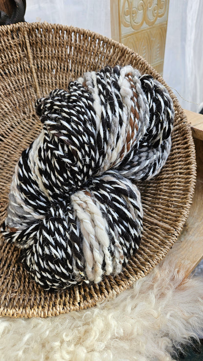ANCIENT PHILOSOPHY - Handspun Bulky Wool Textured Art Yarn - 160 Yards 15.1 oz