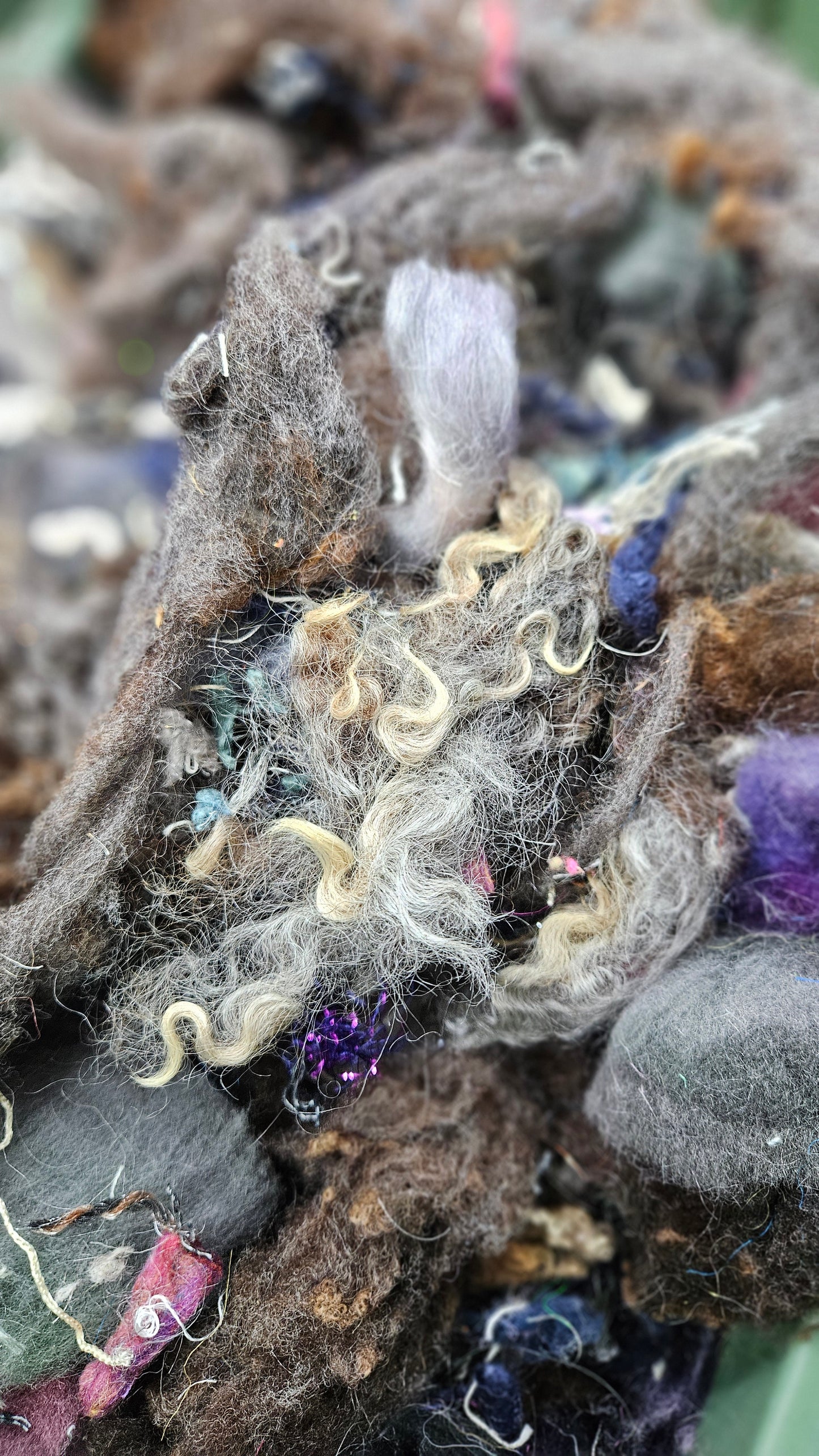 MARILLA CUTHBERT - Rare Wool Fleece BFL Mohair Mallows Recycled Thread Fiber Art Texture Blend - 2 oz