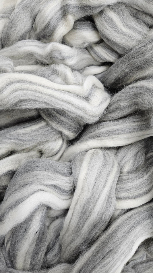 MERINO - Natural Wool Top Beginner Spinning Felting Carding Dyeing - 6 oz Grey White